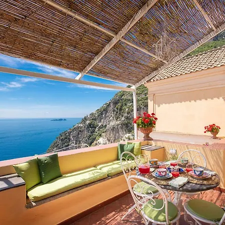 Vila Casa Marina *