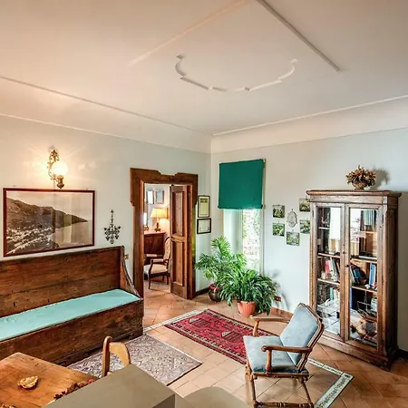 Casa Marina Позитано